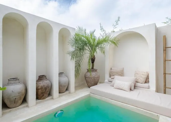 Casa Aurora- Chic & Stylish 1 Bedroom Pool - 7 Min To Savaya Сasa de vacaciones Uluwatu