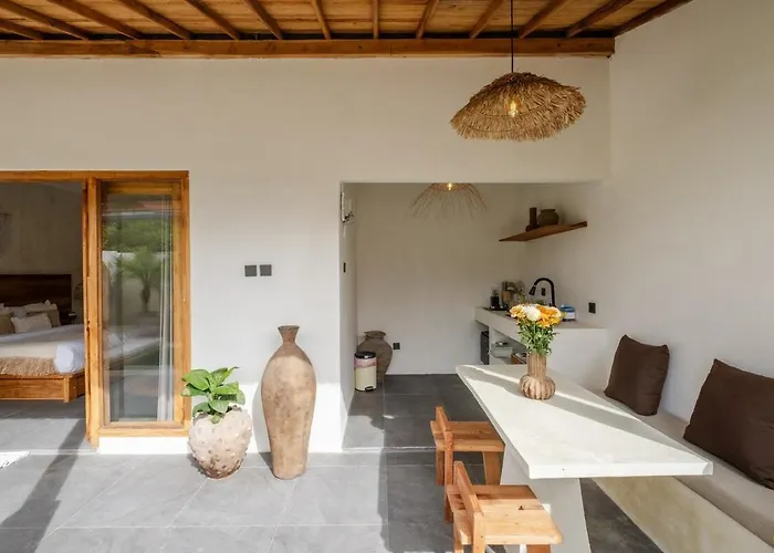 Casa Aurora- Chic & Stylish 1 Bedroom Pool - 7 Min To Savaya Сasa de vacaciones Uluwatu