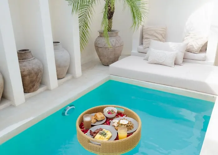 Сasa de vacaciones Casa Aurora- Chic & Stylish 1 Bedroom Pool - 7 Min To Savaya