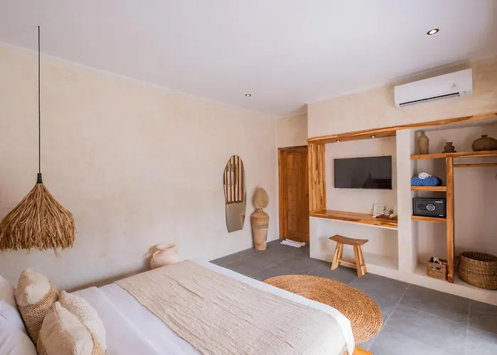 Casa Aurora- Chic & Stylish 1 Bedroom Pool - 7 Min To Savaya Сasa de vacaciones