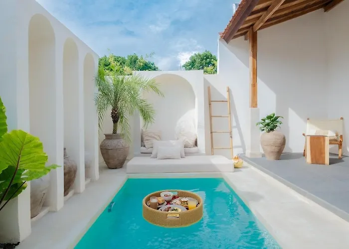 Casa Aurora- Chic & Stylish 1 Bedroom Pool - 7 Min To Savaya Vakantiehuis