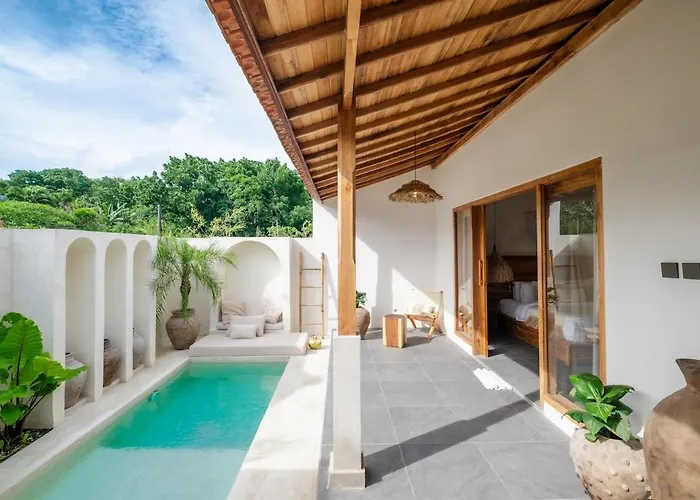 Casa Aurora- Chic & Stylish 1 Bedroom Pool - 7 Min To Savaya Vakantiehuis Uluwatu